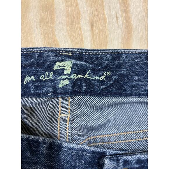 7 For All Mankind Bootcut Jeans Size 32 Dark Wash Distressed Frayed Hem USA - Picture 9 of 9